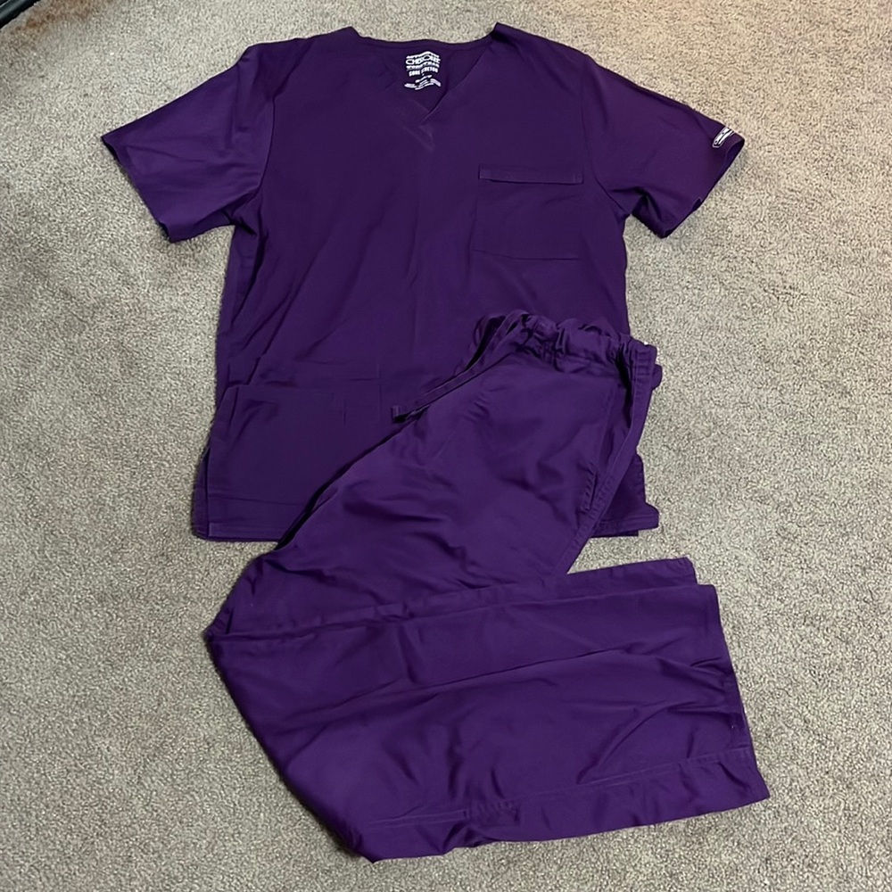 Scrub top and bottoms